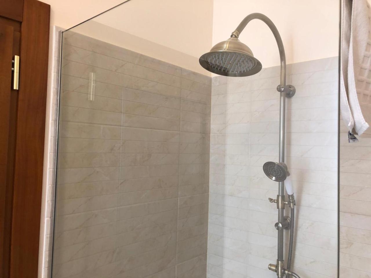 Ana Boutique Bed and Breakfast Alba Iulia Exteriör bild